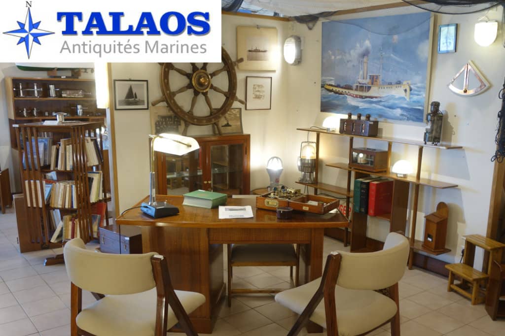 Talaos, magasin d'antiquités marines à Pluneret